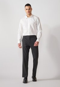 Pier One by Zalando - - Koszula biznesowa Miniatura obrazu 1