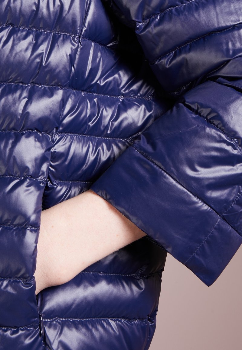 Blouson Cuir D'agneau ESCADA Taille 36 (38FR) - Etat Neuf, Style Perfecto, Fabrication Turquie