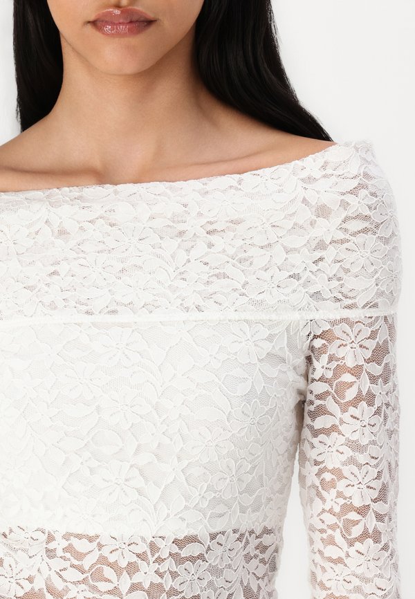 All-Over Lace Off-the-Shoulder Top - Long sleeved top - cloud dancer3