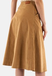 LA PETITE ÉTOILE JOANNA - Falda acampanada - beige