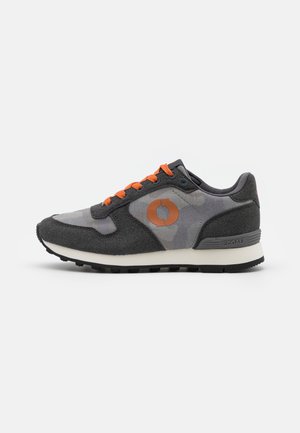 YALE KIDS UNISEX - Zapatillas - grey camouflage