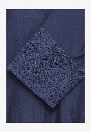 Fransa, FRMINNAS LONG SLEEVE - Camicetta - nebulas blue