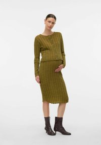 MAMALICIOUS Uska suknja - plantation