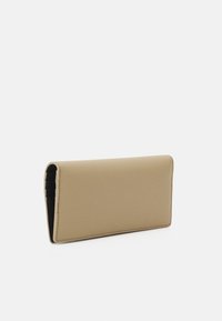 Tommy Hilfiger CASUAL LARGE WALLET - Portfel