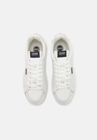 Colmar Originals BATES BLANK - Tossud - white