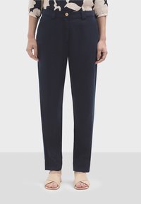 Unausgewählt, navy blue