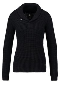 Černý pletený svetr s širokým, skládacím límcem, úzkým střihem, žebrovanými manžetami a spodním lemem, s malým logem umístěným poblíž spodního okraje.