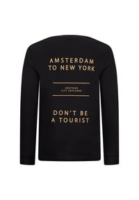 Schwarzes Langarm-T-Shirt mit goldener Schrift: "AMSTERDAM NACH NEW YORK," "(RE)TOUR STADTENTDECKER," und "SEI KEIN TOURIST."