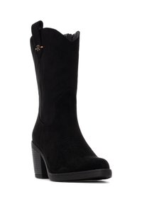Stivaletto in suede nero alla caviglia con punta affusolata, tacco alto a blocco e cuciture decorative sulla parte superiore. Presenta un pull tab per facilitare l'indossamento.