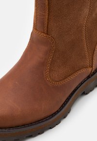 Timberland COURMA KID WARM LINED - Korte laarzen - glazed ginger