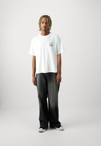 Only & Sons ONSSUNNY TEE - Apdrukāts T-krekls - cloud dancer