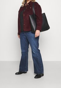 Vero Moda Curve Overhemdblouse - bordeaux