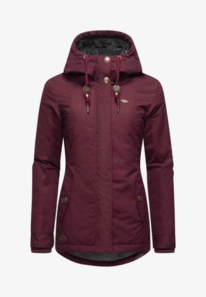 Giacca bordeaux in tessuto strutturato con cappuccio regolabile, due tasche frontali e dettagli in hardware bronzo. Interno foderato in pile.
