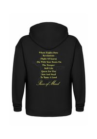 Schwarzer Kapuzenpullover mit gelbem Text auf dem Rücken, der Songtitel und "Piece of Mind" zeigt. Der Stoff wirkt weich und hat eine klassische Passform mit Kapuze.