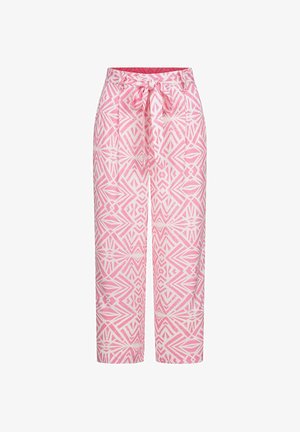 Pinken gemusterte weit geschnittene Hose mit einem Bindegürtel, die geometrische Designs in verschiedenen Pinktönen auf einem hellen Hintergrund zeigt.