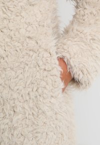 Vero Moda Curve Klassisk frakke - beige