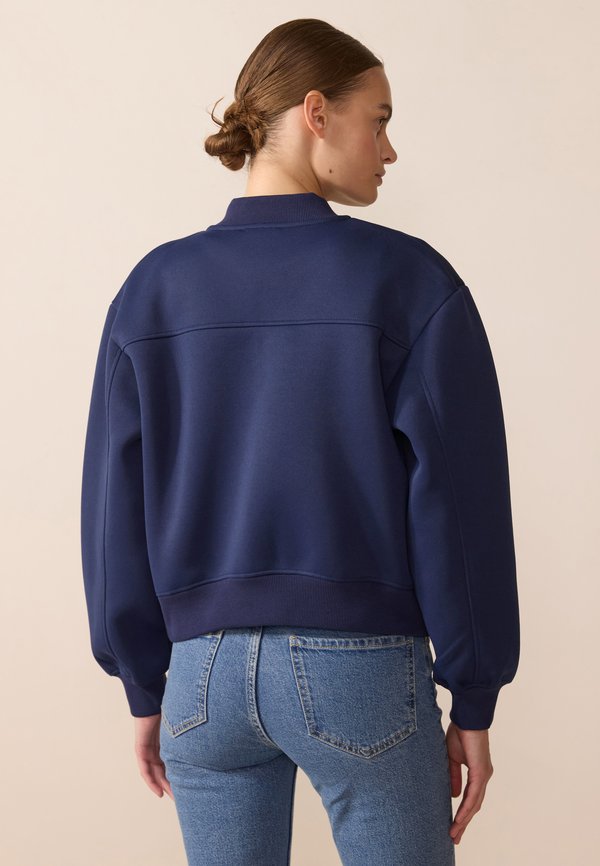 Zip-up sweatshirt - sky captain2