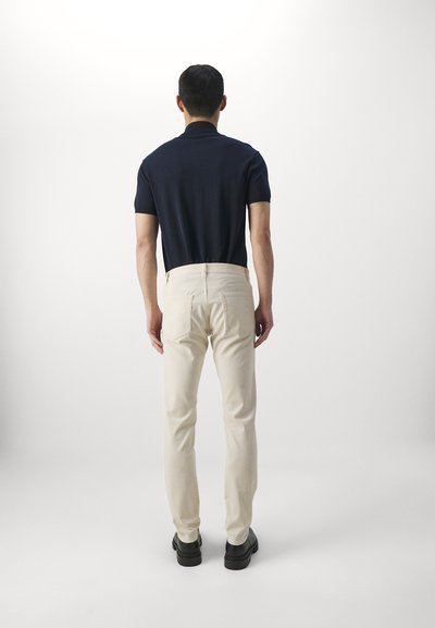 Theory RAFFI NEOTERIC - Stoffhose - warm ivory