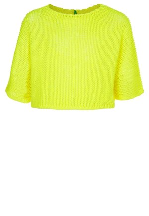 Lys gul strikket cropped sweater med korte ærmer og rund halsudskæring, vist på hvid baggrund.