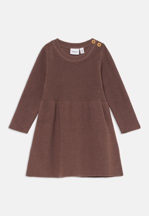 NBFOLIVINA DRESS - Strickkleid - peppercorn