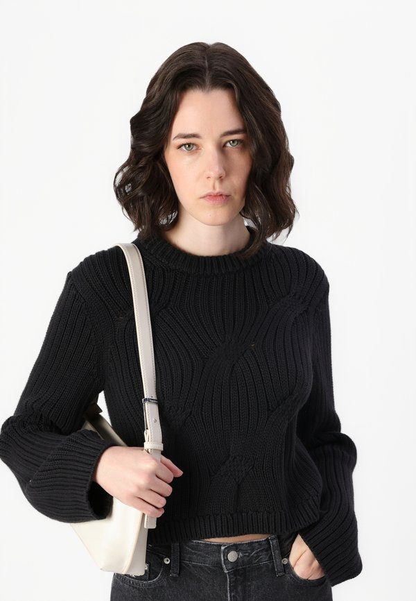 CABLE SWEATER - Jumper2