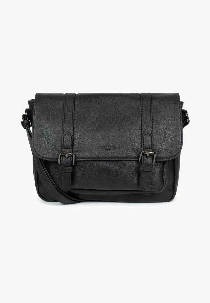 Borsa messenger in pelle nera con chiusura a patta, due cinturini frontali, tracolla regolabile e finitura testurizzata. Forma rettangolare classica.