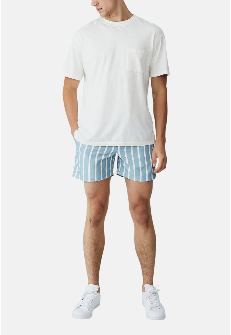 Cotton On Shorts lichtblauw gemêleerd