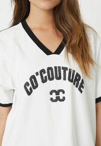 Co'couture AVANA V - Trükipildiga T-särk - white