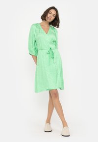 Soft Rebels SRCOLLINS HARLOW WRAP  - Nappali ruha - spring bouquet