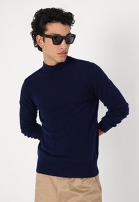 pure cashmere MEN MOCK NECK SWEATER - Džemperis - dark blue