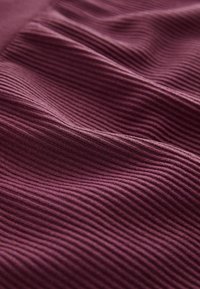 Leggingek - Nadrágok - wine red