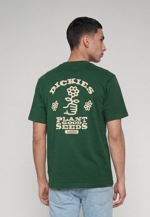 Dickies, GOOD SEEDS SS TEE - T-shirt con stampa - pine needle green