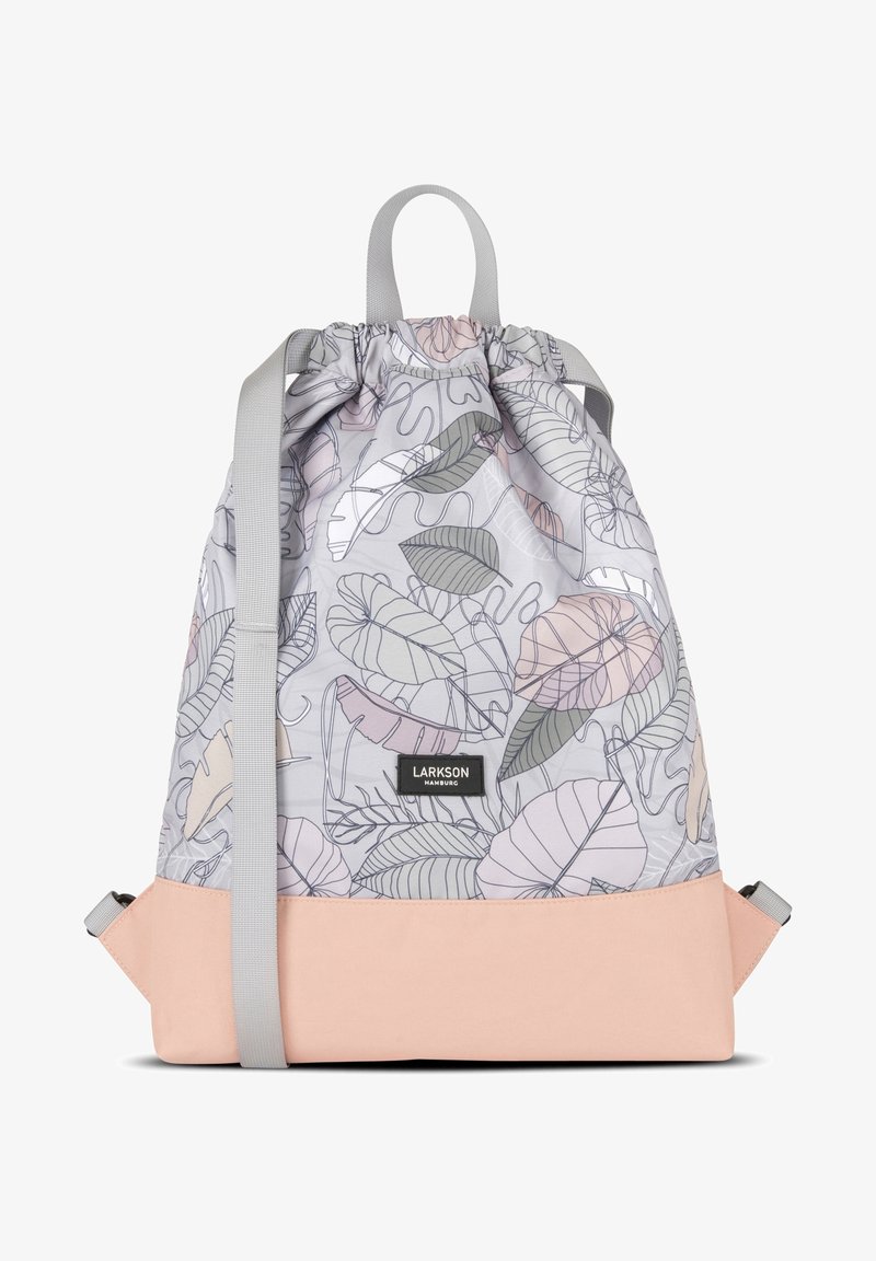 Sac à dos à cordon en gris clair avec motifs de feuilles pastel ; dispose d'une base rose et d'une sangle grise ; fabriqué en tissu résistant.