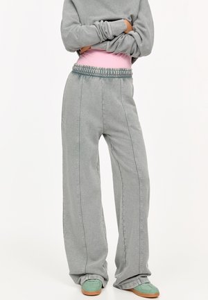 JOGGER - Jogginghose - grey