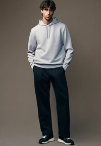 Next REGULAR FIT - TEXTURED OVERHEAD - Luvtröja - grey