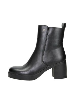 Stivaletti con plateau - nero