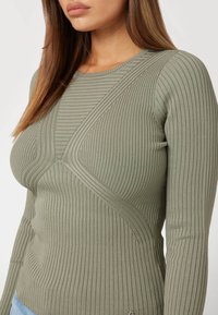 Guess Maglione - grün