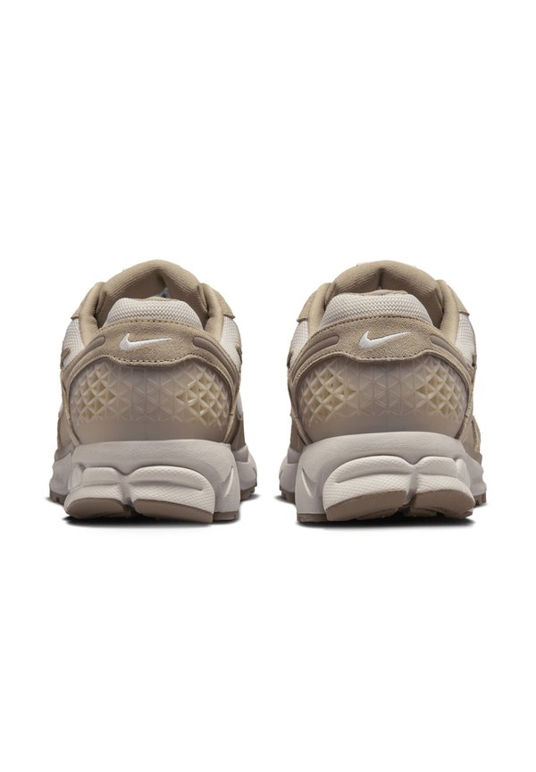 ZOOM VOMERO 5 PK - Trainers - khaki phantom3