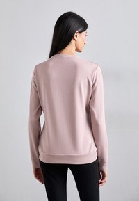 EA7 Emporio Armani Sweater - fawn