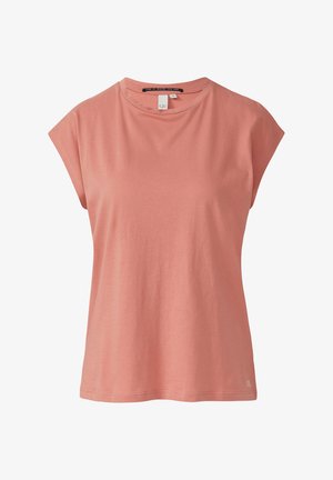 Ärmelloses, roséfarbenes Damen-T-Shirt mit Rundhalsausschnitt und kleinem weißen Logo am unteren Saum auf einfarbigem Hintergrund.