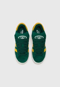 adidas Originals CAMPUS 00S UNISEX - Baskets basses - collegiate green/crew yellow/ftwr white
