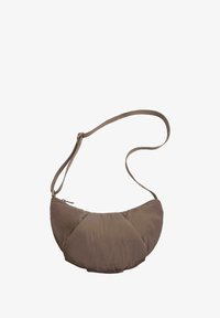 Neselectat, dark brown