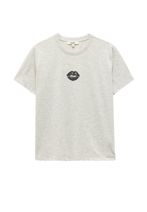 Helles graues Baumwoll-T-Shirt mit kurzen Ärmeln, das ein schwarzes Lippenabdruck-Motiv auf der Brust zeigt. Das Shirt hat einen runden Halsausschnitt und einen lockeren Schnitt.