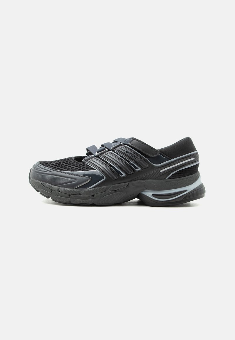 adidas Originals ADISTAR CONTROL 5 carbon/tech grey metallic/night grey/black