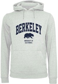 Grå hettegenser med en lomma foran, som har "BERKELEY" buet over et bjørnelogo og "UNIVERSITY OF CALIFORNIA" i marineblå tekst.