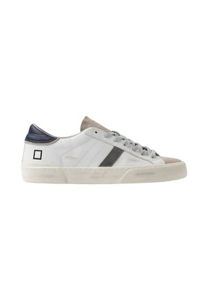 SNEAKERS - Sneakers basse - bianco