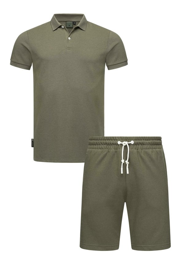 SET - Shorts - dusty olive