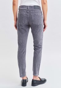 OPUS Vaqueros slim fit - dark grey