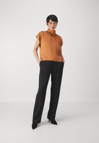 DRYKORN ALARIA - Bluse - brown