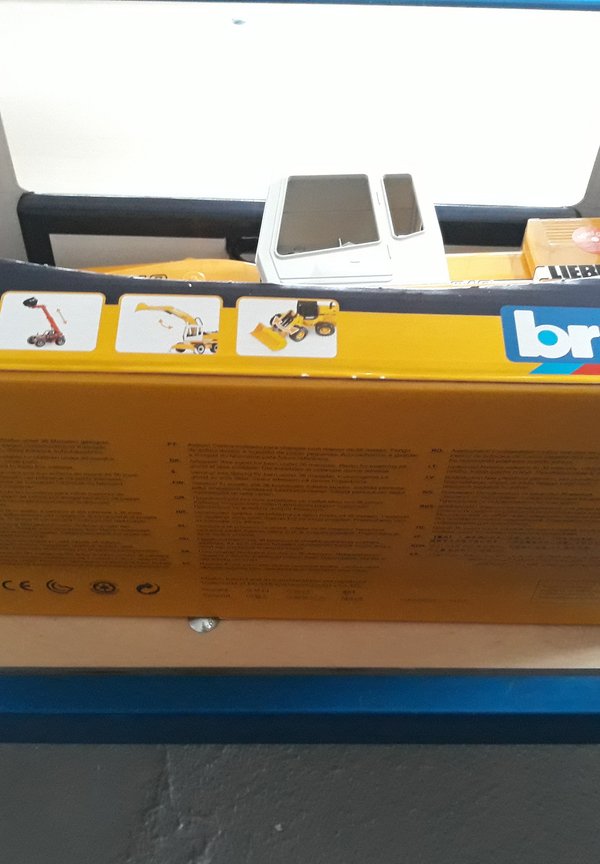 FAHRZEUGE  – Spielzeug – gelb